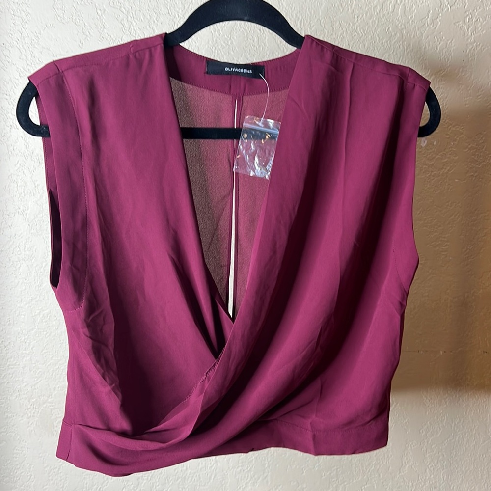 New Olivaceous top